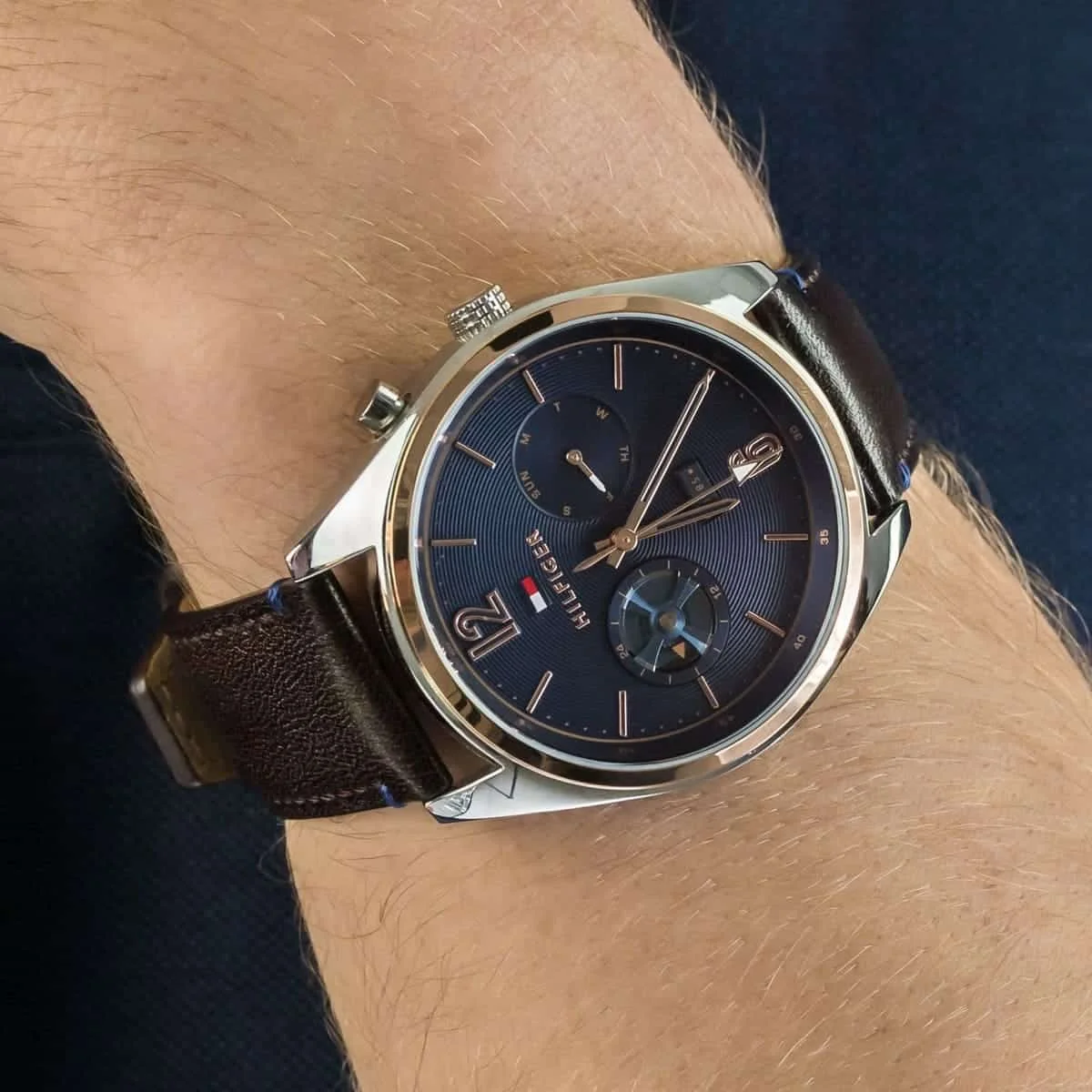 1791549-tommy-hilfiger-watch-men-brown-leather-deacan-hand-8